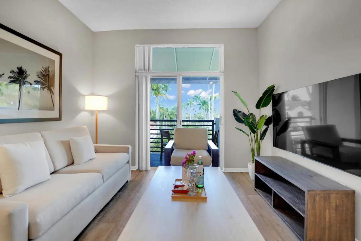 Dharma Home Suites Dania Beach At Sheridan Ocean Club Kültér fotó
